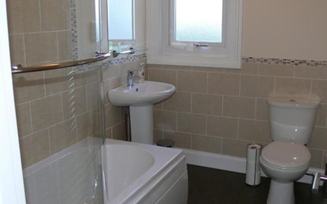 The Home Arms Guesthouse