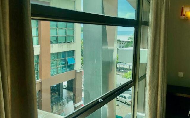 KK Waterfront Hotel