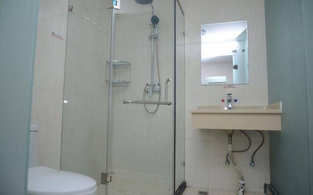 Super 8 Hotel