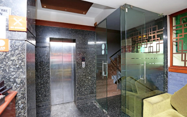 FabHotel The Townhouse