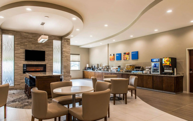 Comfort Inn & Suites Valdosta I-75