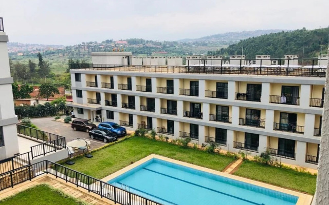 Phoenix Apartment by LINK