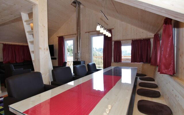 Cozy Chalet near Ski Area in Klippitztörl