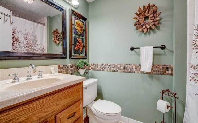 Village House 101 - Two Bedroom Condo