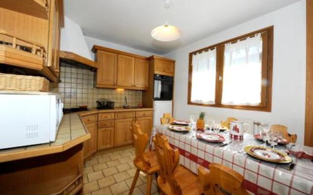 Apartment Levassaix 1