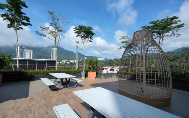 Pool View Casa Suite @ Midhill Genting Highlands (5pax)