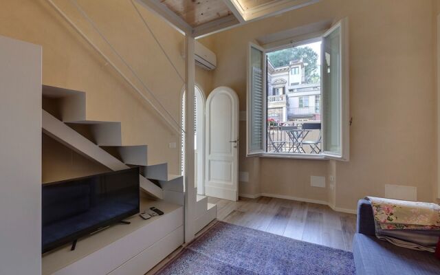 Central Berchet With Terrace and Private Entrance