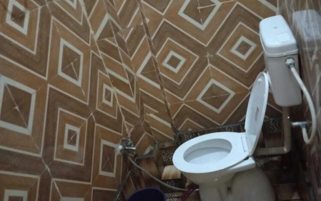 Shri Veni Madhav Hotel