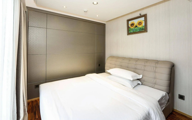 Waifden Apartment Poly D Branch