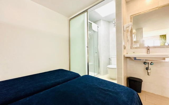 Ibiza JET Apartamentos - Adults Only
