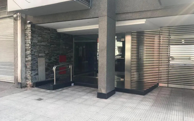 Palermo Queens Apartment