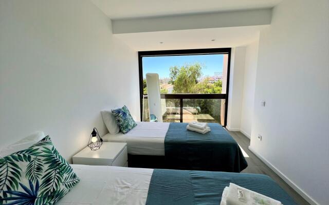 Albufeira Central 2 by Homing