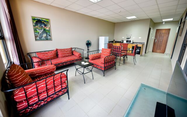 Boulevard Suites