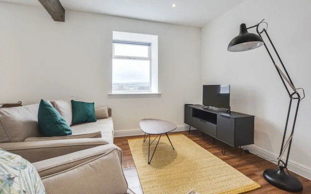 Host Stay Canalside Lofts Apartment