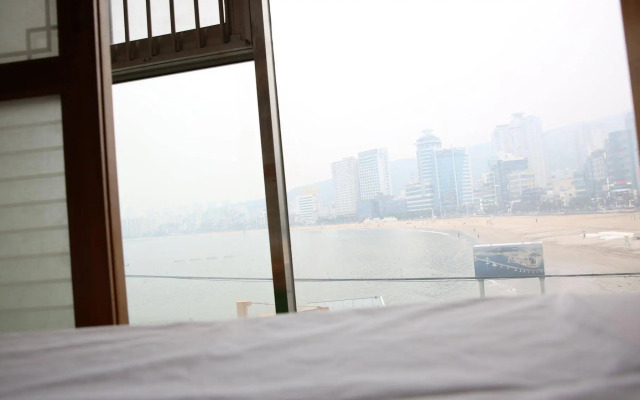Yes Guesthouse - Hostel