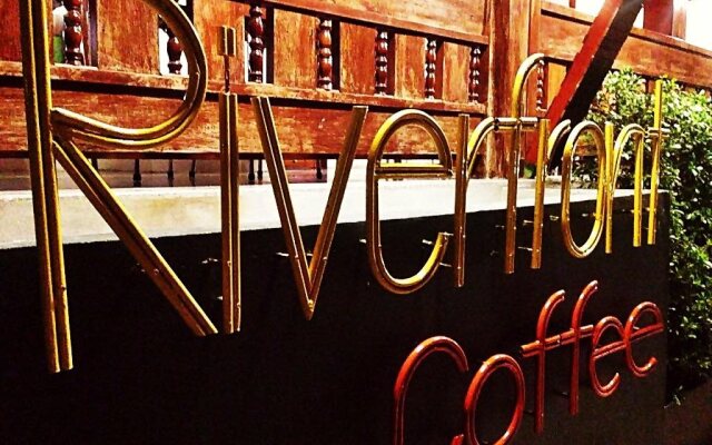 Riverfront Hotel Mukdahan