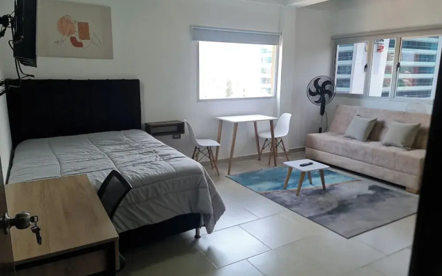 RG33 ApartaSuites