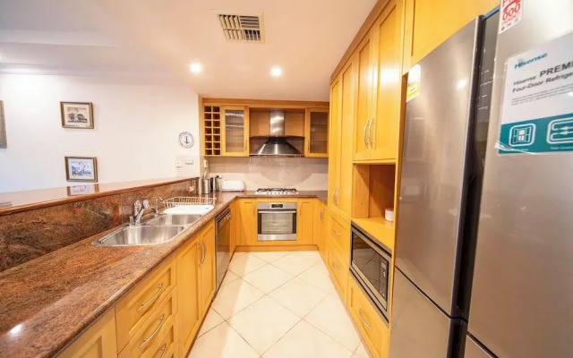 Cozy Home with fireplace 5mins to beach
