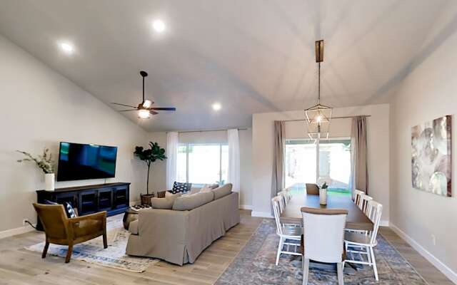 N 51st - 4 Br Home