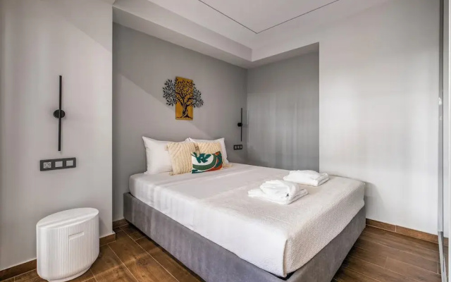 Clavé - Deluxe Studio in Athens