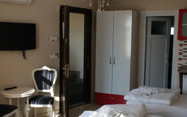 Life Garden Hotel Aparts