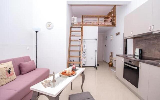 Eliora Studio & Aelia Apartment