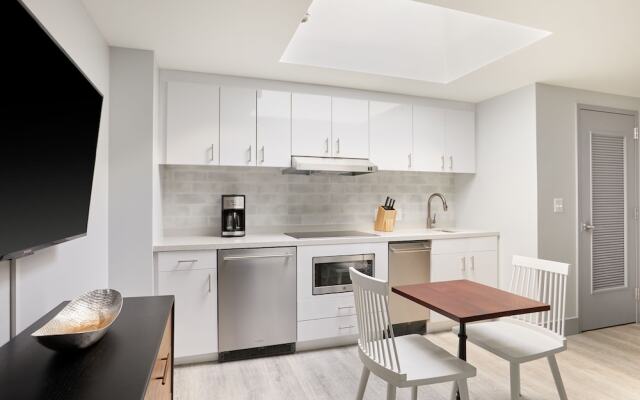 The King Street House by Kasa