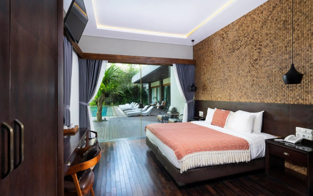 Del Cielo Villa