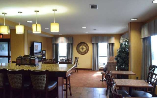 Baymont Inn & Suites by Wyndham The Woodlands