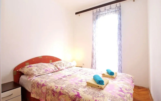 Apartment 1475