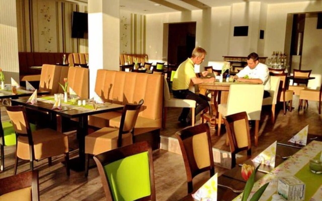 Strandhotel & Restaurant Mirow