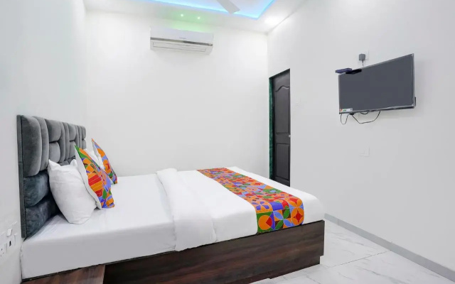 Fabexpress Bhau Residency