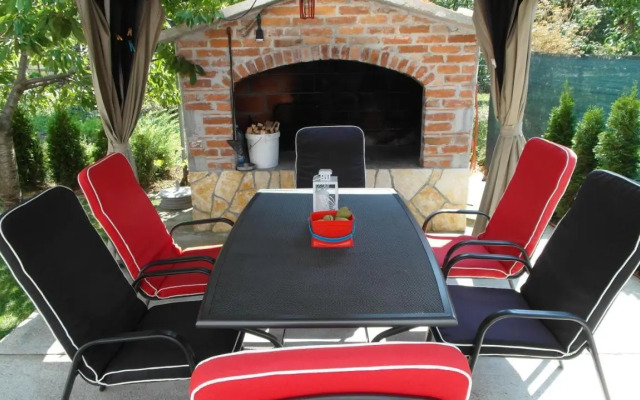 Apartment Tina Gračac