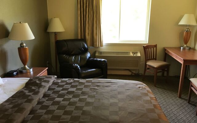 FairBridge Inn & Suites Kellogg
