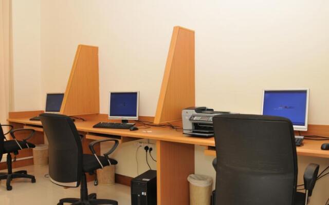 Star Metro Al Barsha Hotel Apartments