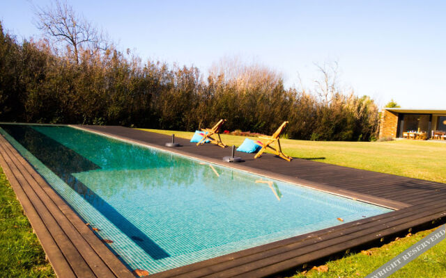 Liiiving In Caminha - Lawny Pool House