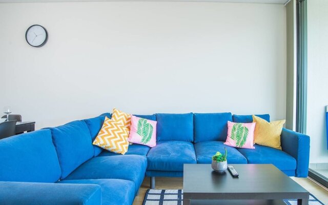 Stylish And Minimalism Apartment In North Ryde