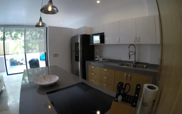 Siaan Luxury 2BR Condo by Baitna