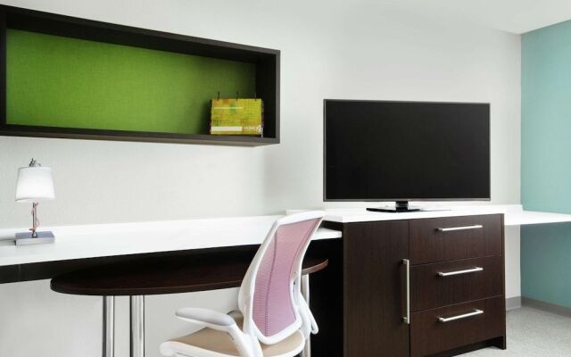 Home2 Suites By Hilton Long Island Brookhaven, Ny