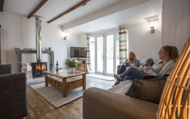 Lusty Glaze Beach Accommodation