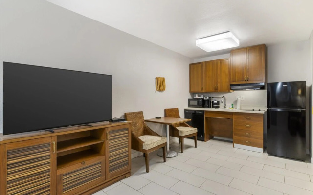 Quality Inn & Suites