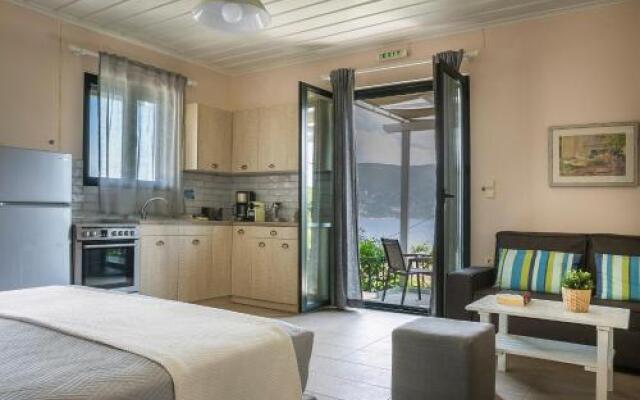 Martini Waterfront Suites