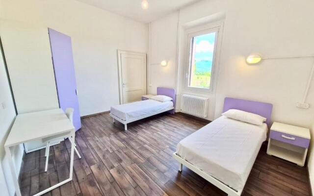 BRIBANO HOSTEL & bike sharing-workers and tourists hospitality