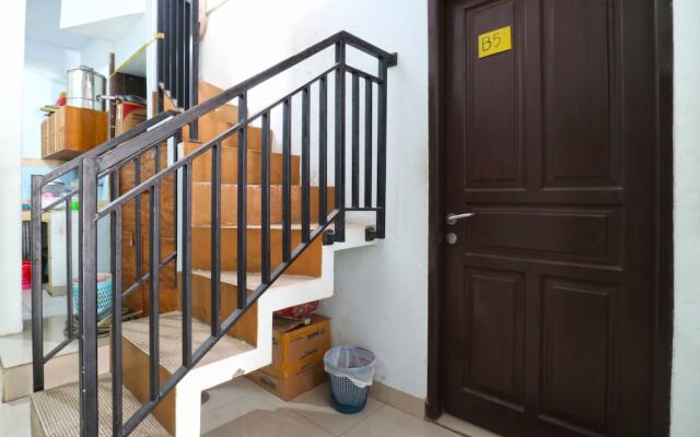 Kabin Kapsul Kayu Jati V Jakarta - Male Only - Hostel