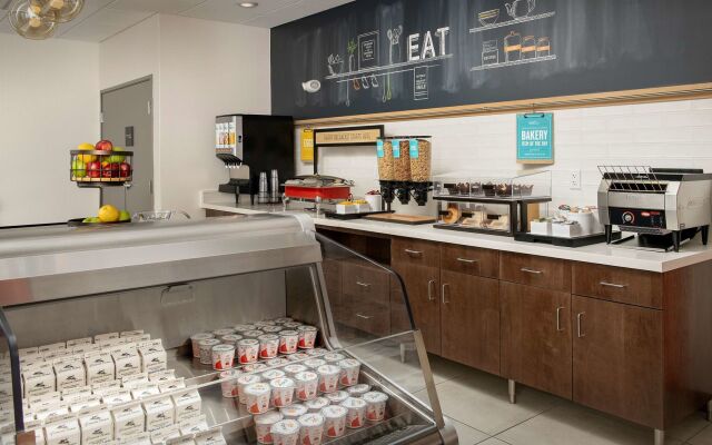 Hampton Inn Warroad, MN