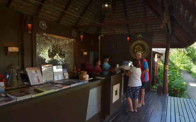 Nakara Long Beach Resort