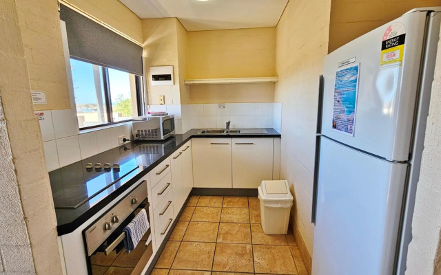 Riverview Holiday Apartment 54 - Kalbarri WA