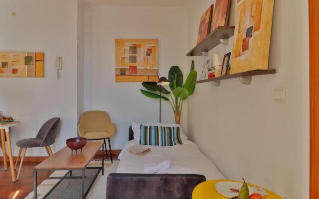 Brand New One Bedroom Cathedral Views