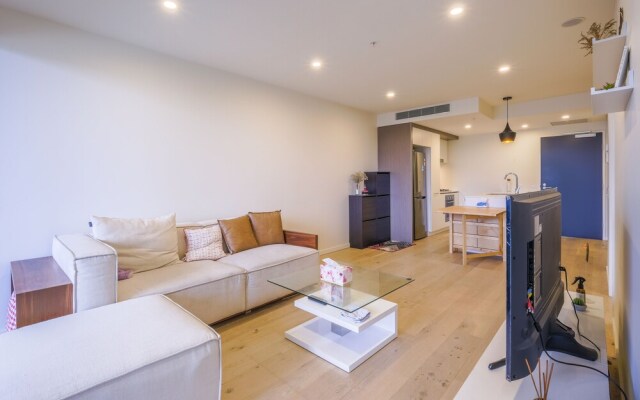 Homely Apartment at Waterfront