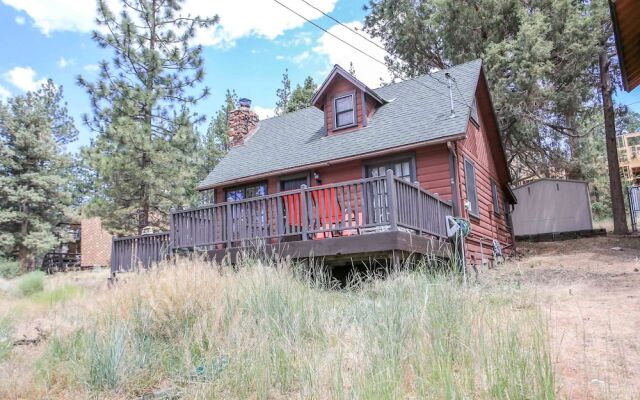 Serenity Slopes by Big Bear Cool Cabins